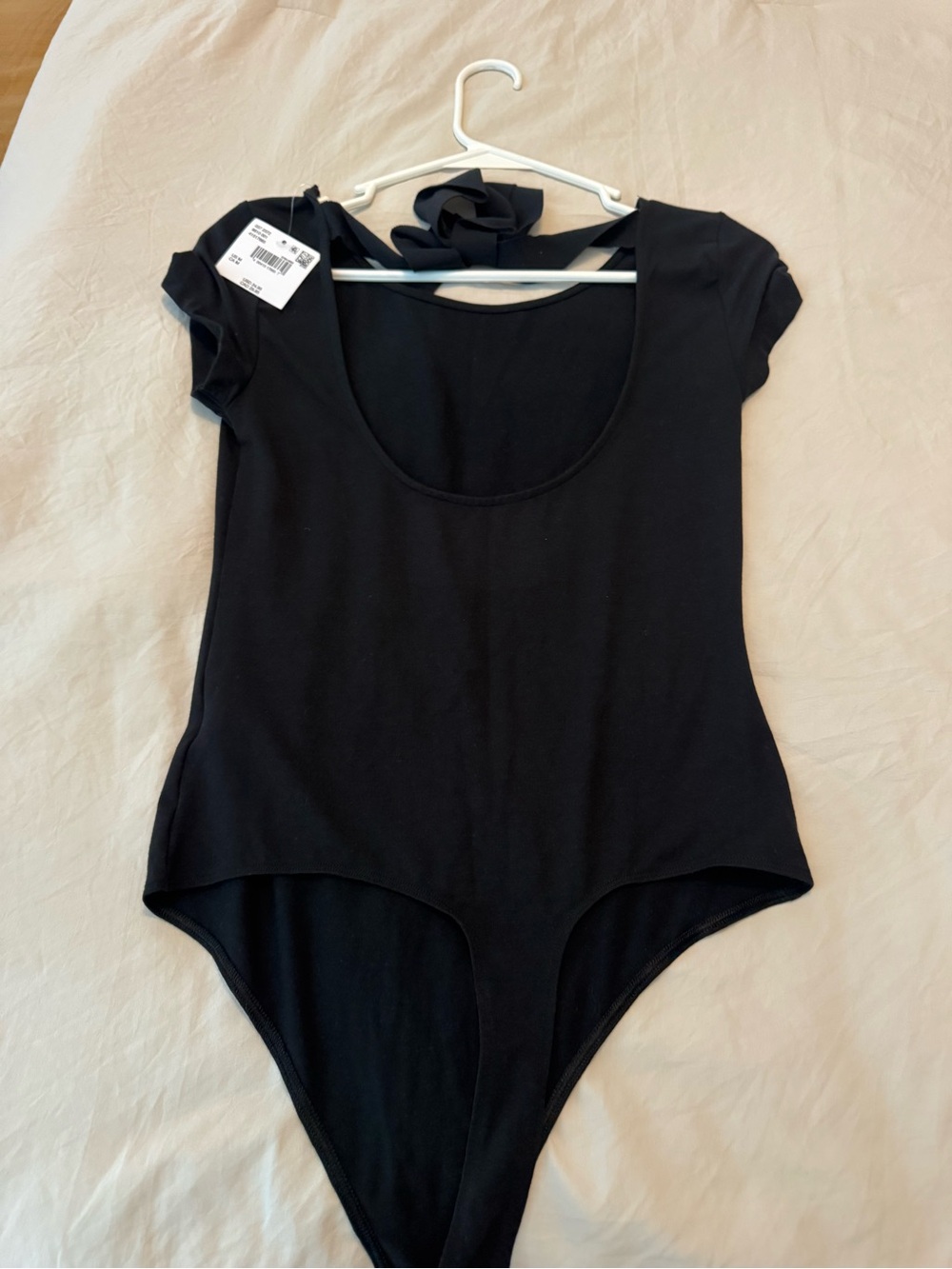 Black Scoop Neck Short Sleeve Bodysuit